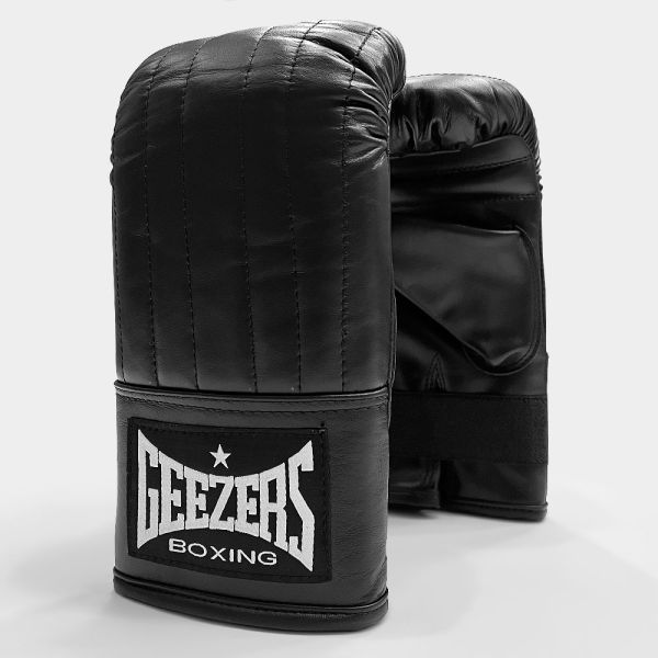 Buy IRIS Men's Boxing Gloves, Ideal Bag Mitts for Martial Arts, Sparring,  Punching, Punch Bag Training (12oz). Online at Low Prices in India -  Amazon.in